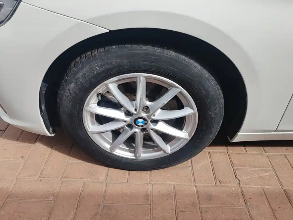 BMW 2 Series Active Tourer — миниатюра 23