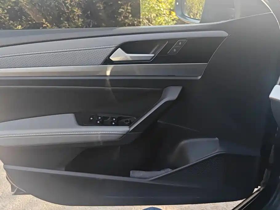 Volkswagen Lavida — миниатюра 7