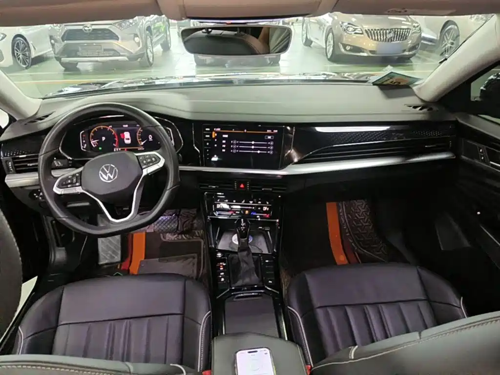 Volkswagen Passat — миниатюра 10