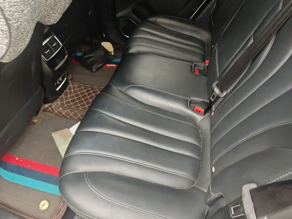 Roewe RX5 eMAX — миниатюра 18