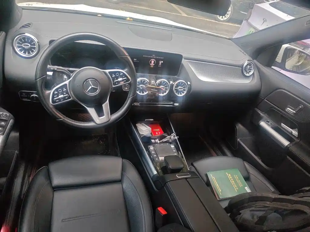 Mercedes-Benz GLA — миниатюра 10