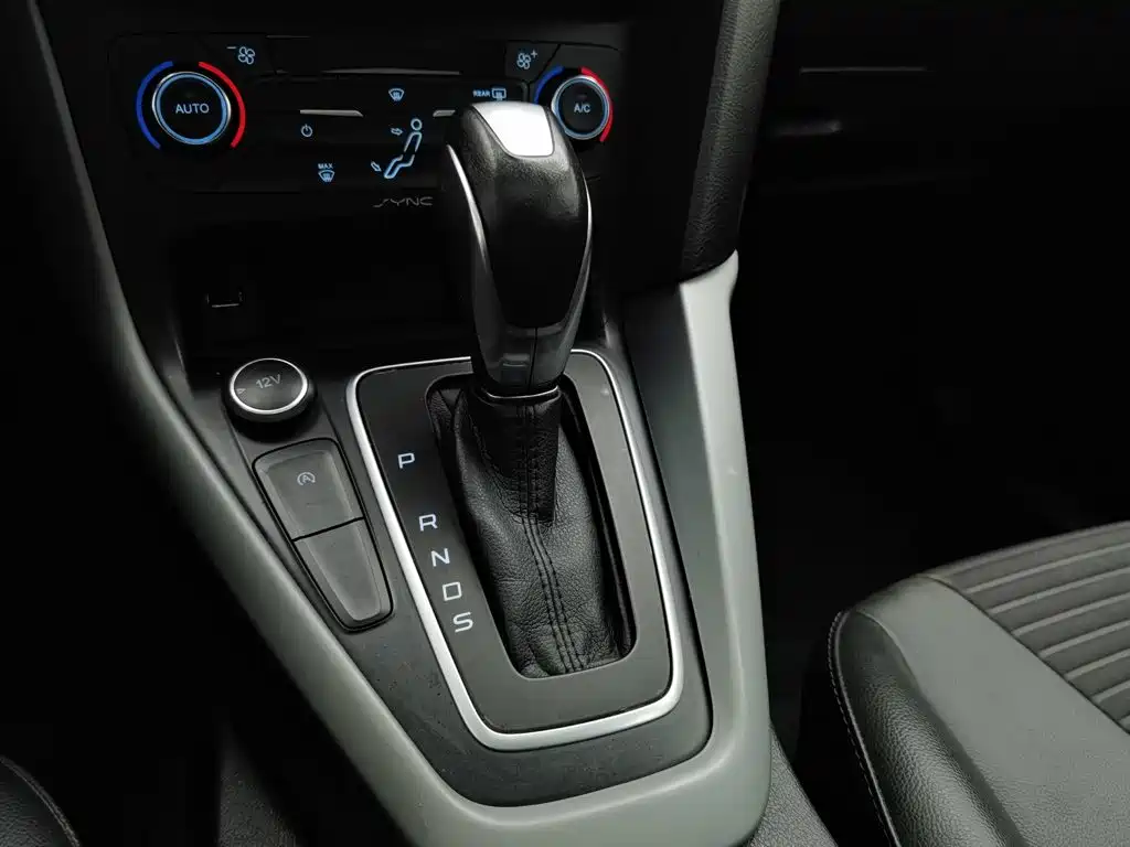 Ford Focus — миниатюра 13