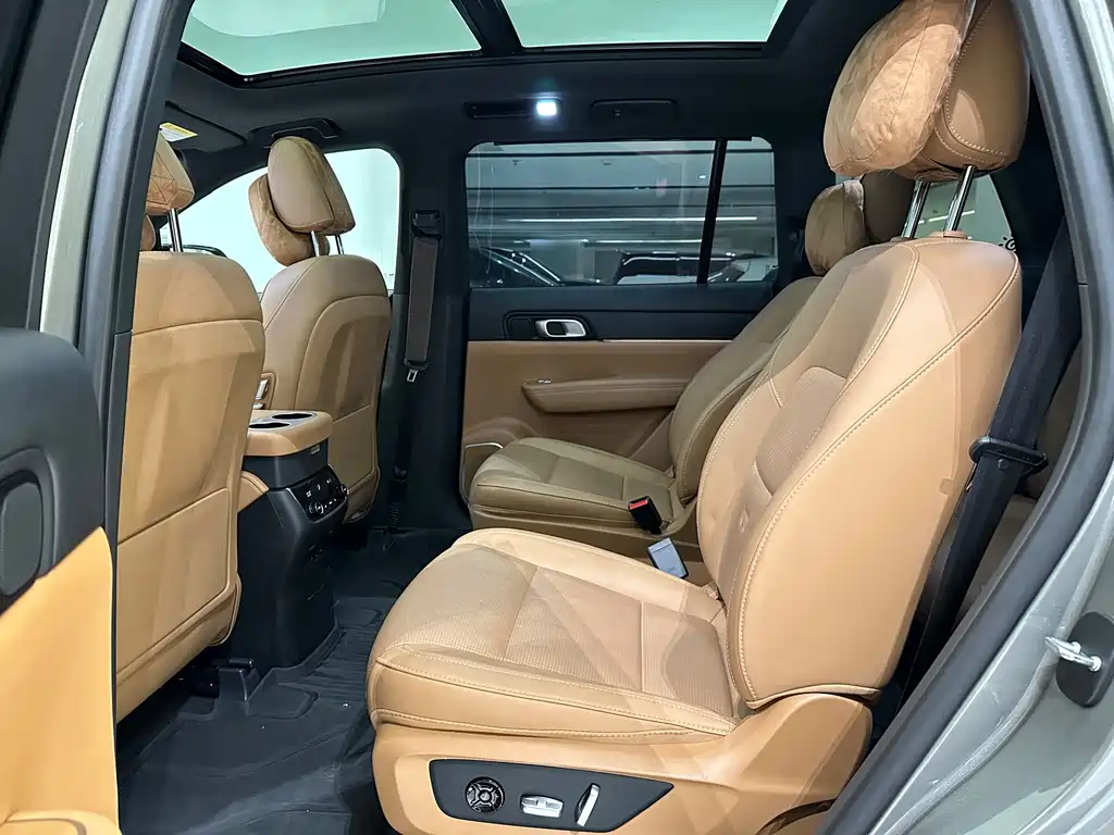 Li Auto Li ONE — миниатюра 14