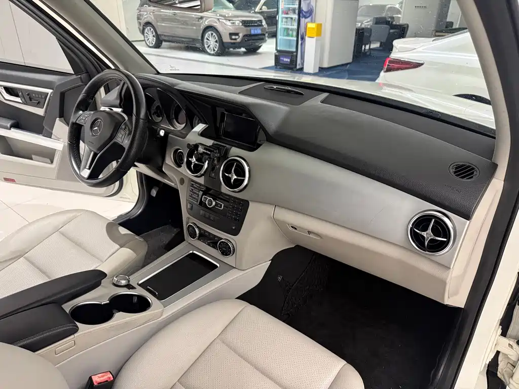 Mercedes-Benz GLK-Class — миниатюра 13
