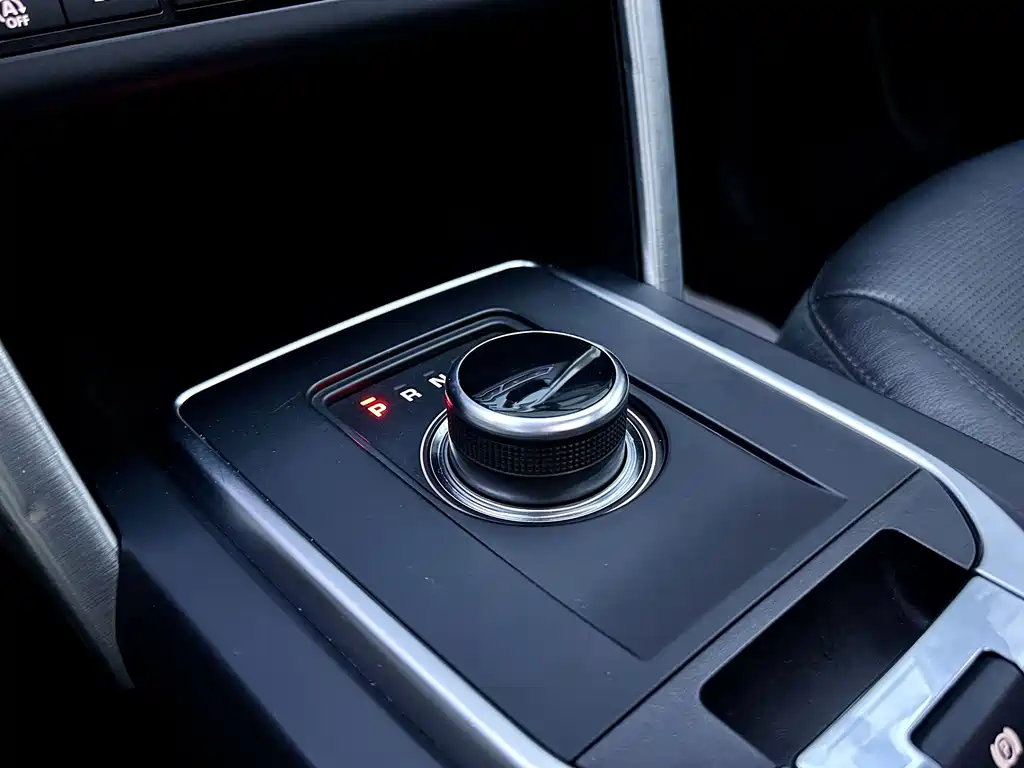 Land Rover Discovery Sport — миниатюра 19