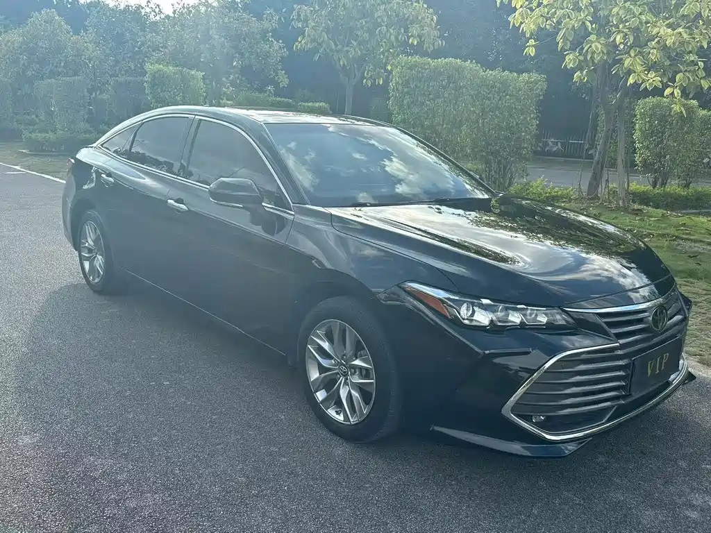 Toyota Avalon — миниатюра 3