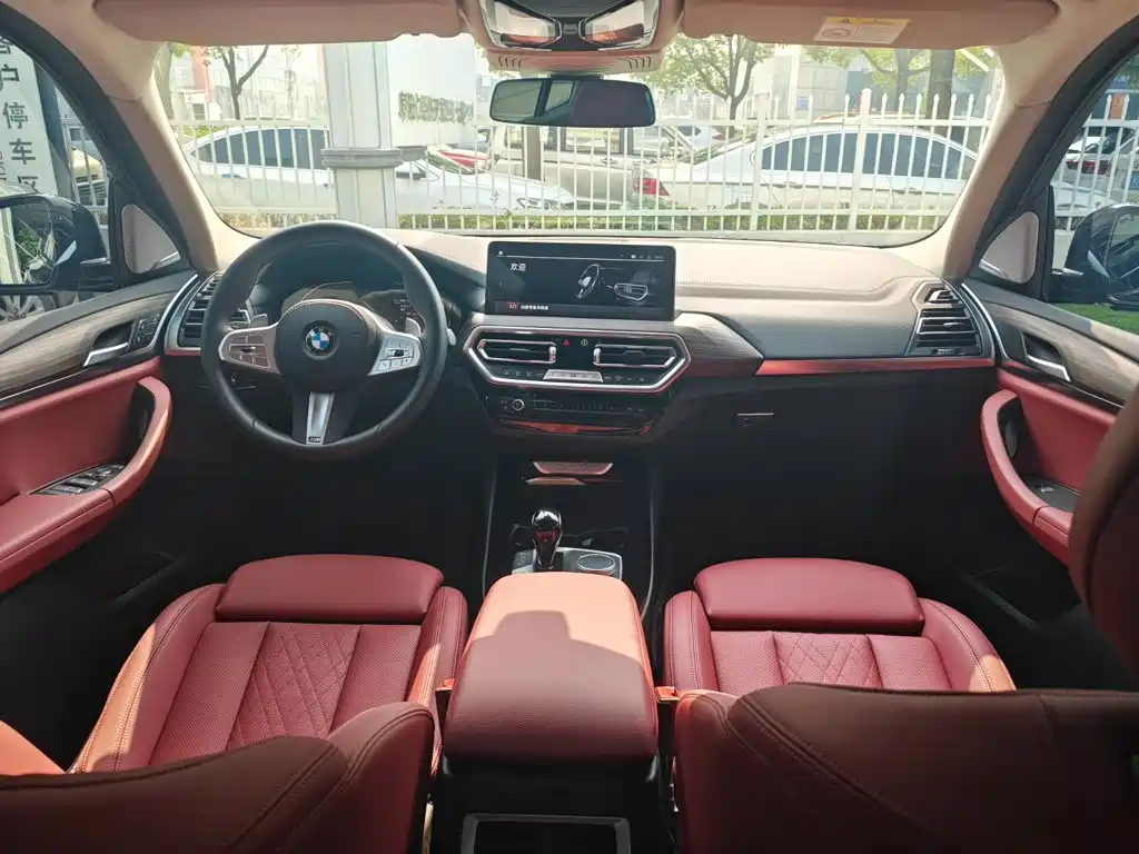 BMW X3 — миниатюра 11