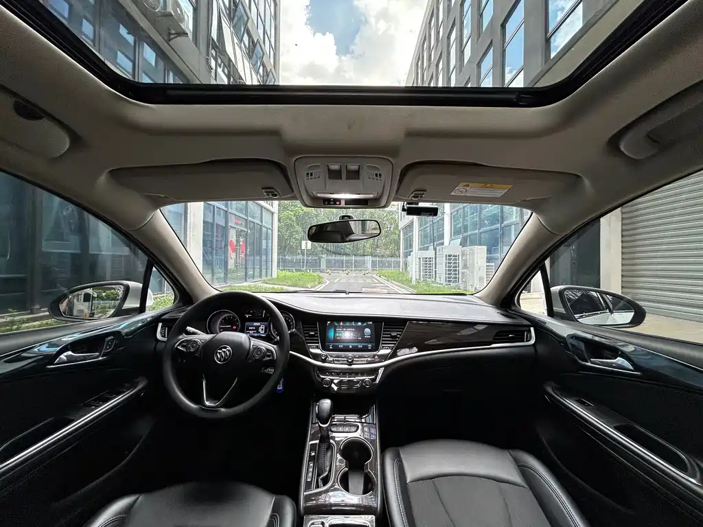 Buick Verano — миниатюра 9