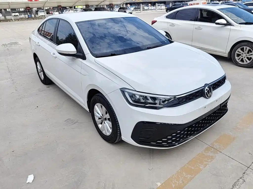 Volkswagen Lavida — миниатюра 4