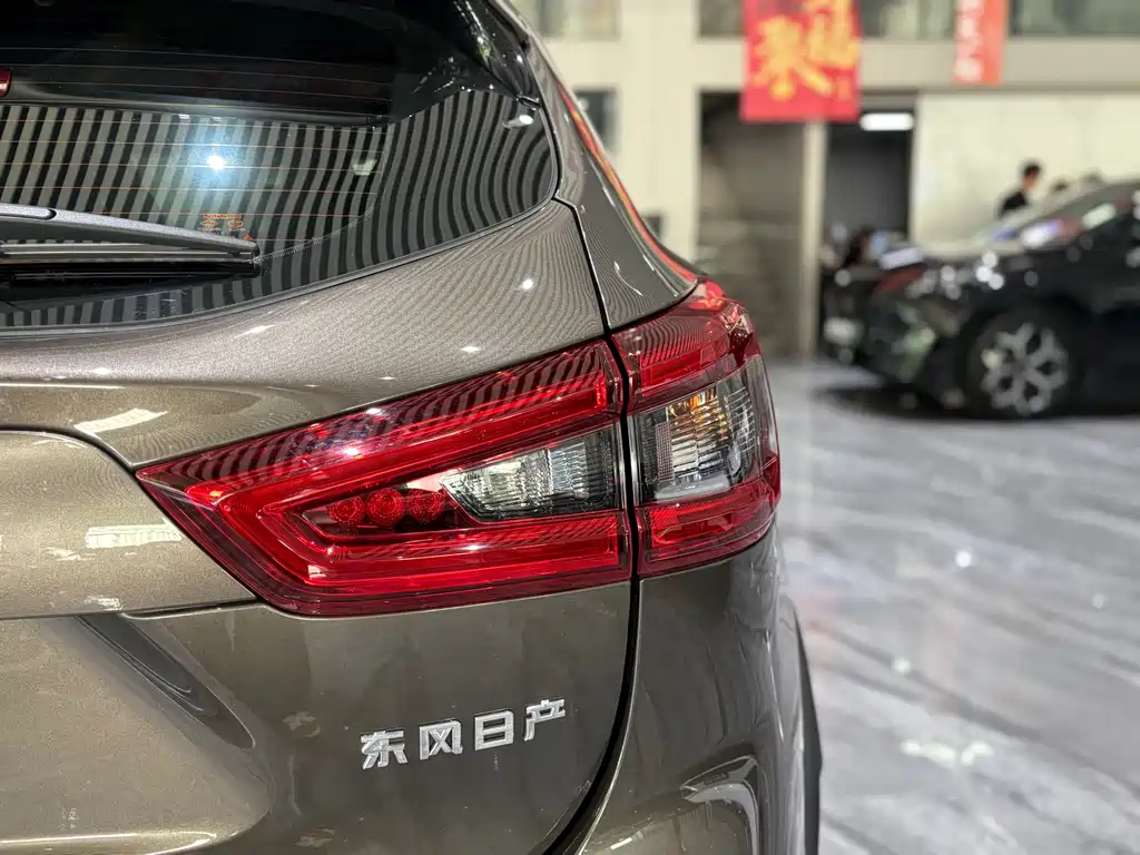 Nissan Qashqai — миниатюра 29
