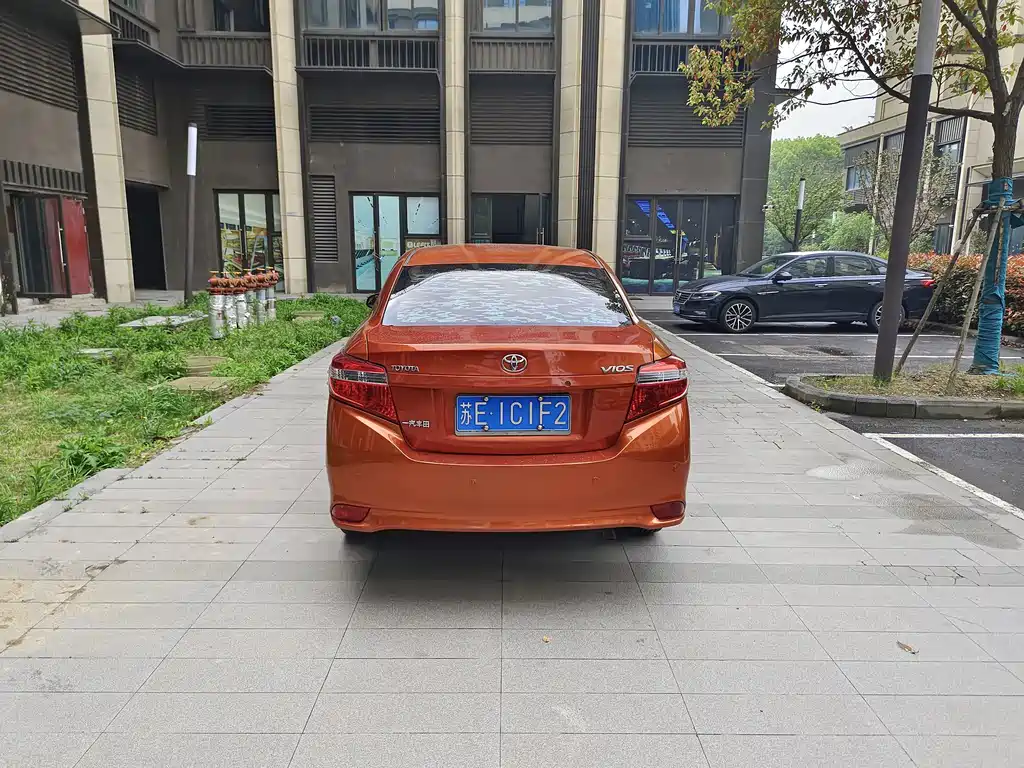 Toyota Vios — миниатюра 4