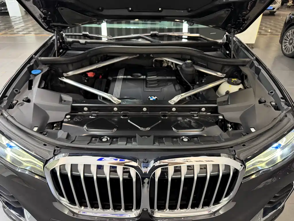 BMW X7 2021 xDrive40i Premium Luxury
