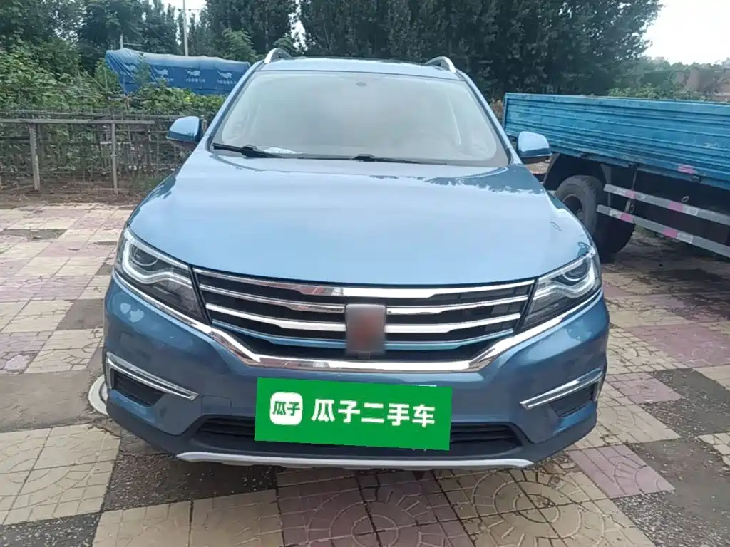 Roewe RX5 — миниатюра 3