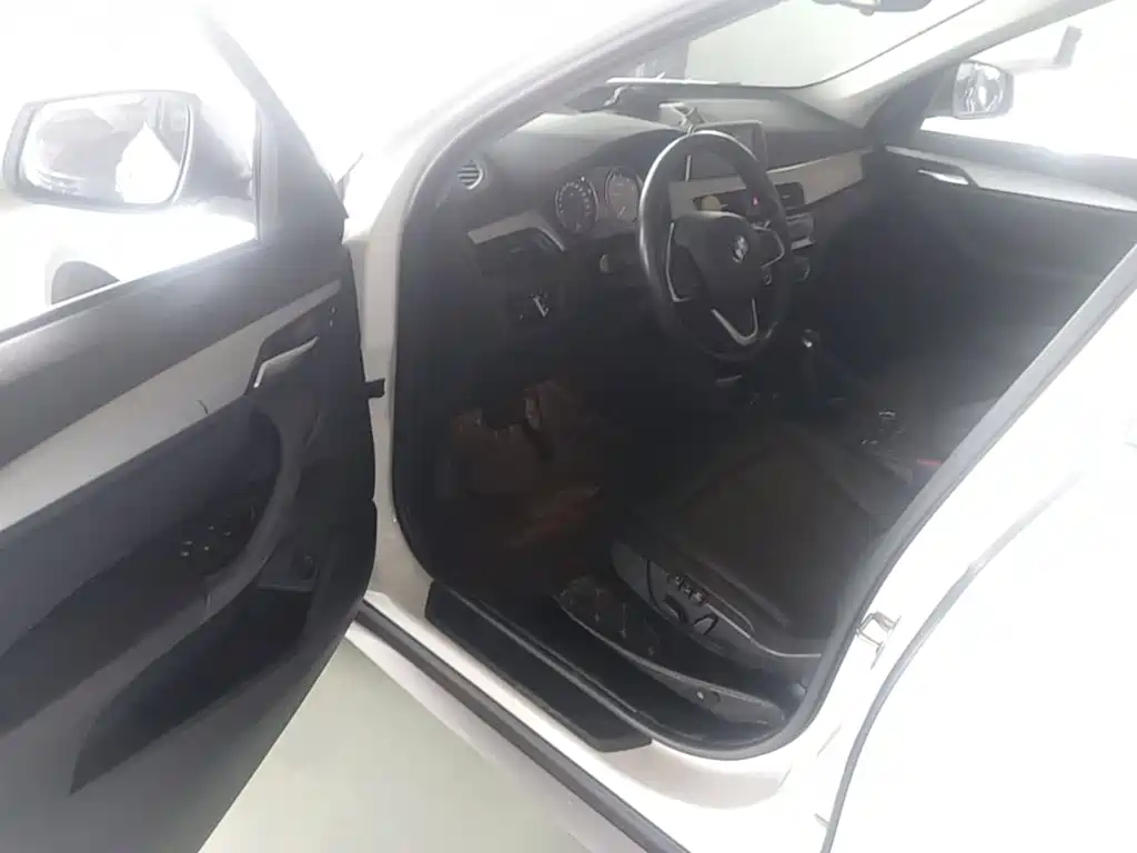 BMW X1 — миниатюра 16