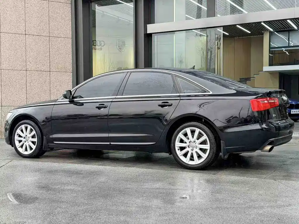 Audi A6L 2012 TFSI Comfort