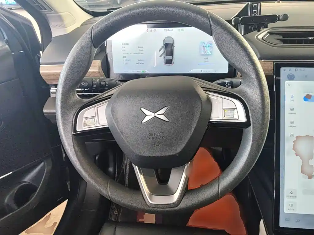 XPeng P5 — миниатюра 11