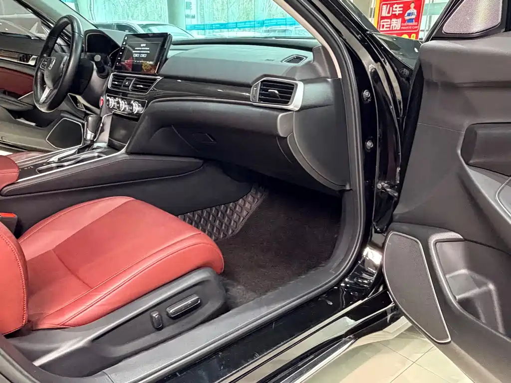 Honda Accord 260TURBO Night Vision · Premium Edition, фото 16