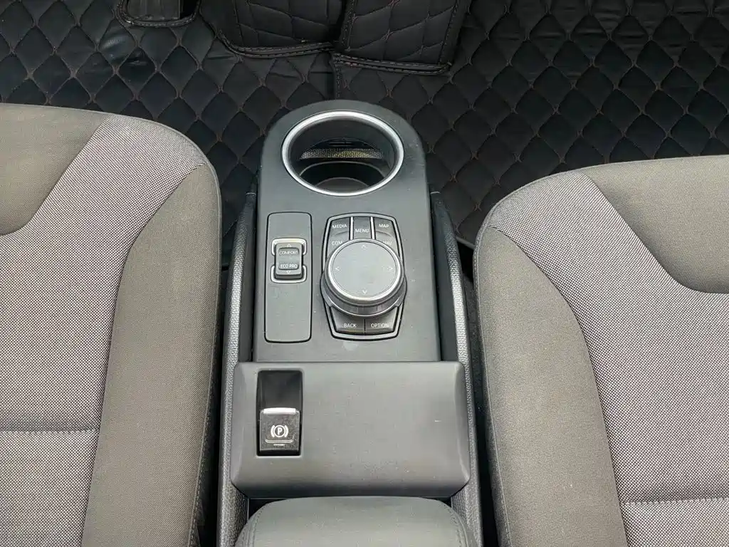 BMW i3 (Import) — миниатюра 25