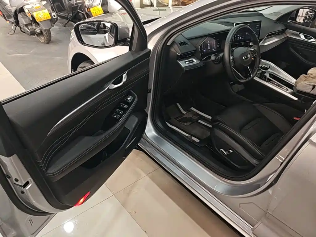 Geely Xingrui — миниатюра 16