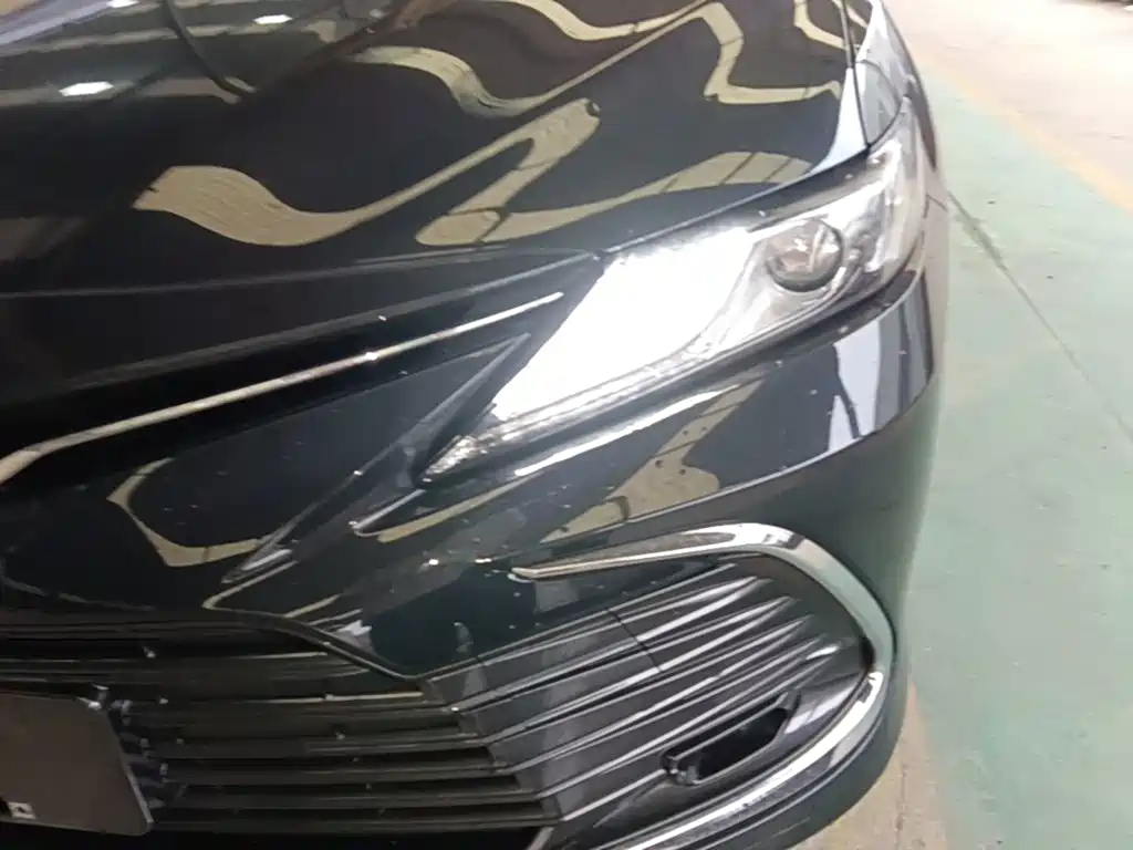 Toyota Camry — миниатюра 24