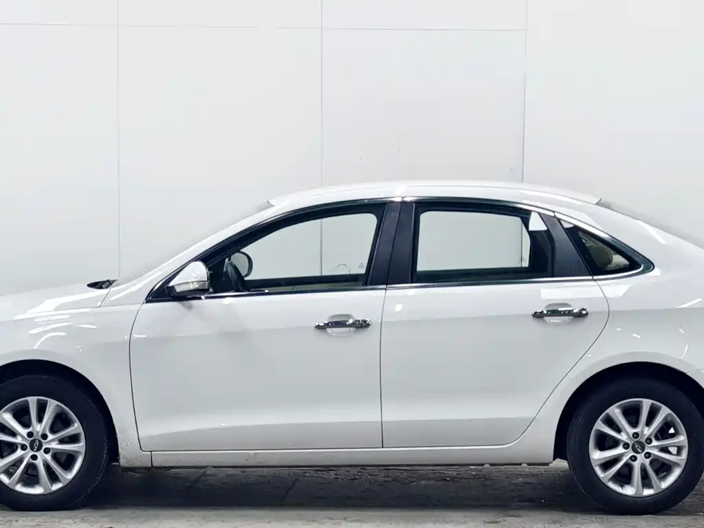 Chery Arrizo 7 — миниатюра 8