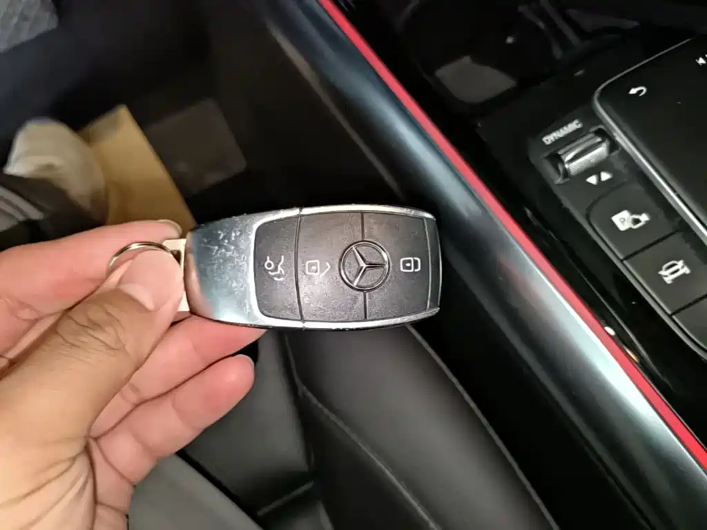 Mercedes-Benz GLA — миниатюра 9