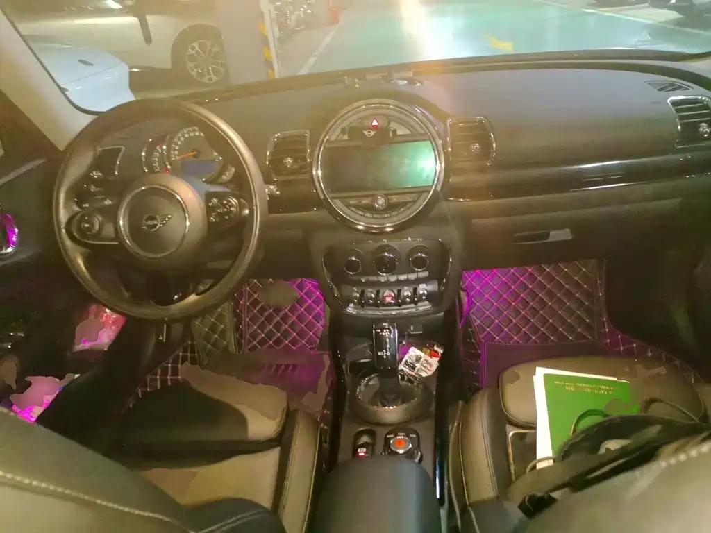 MINI Mini Clubman — миниатюра 10