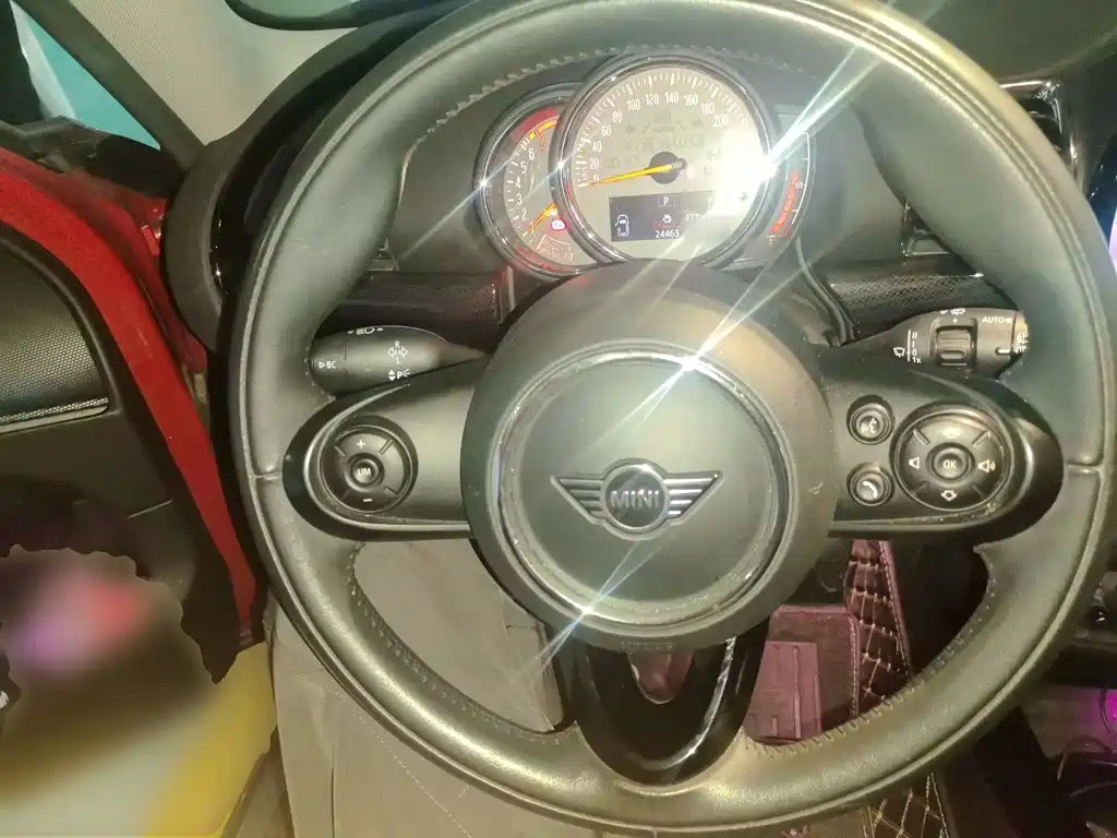 MINI Mini Clubman — миниатюра 11