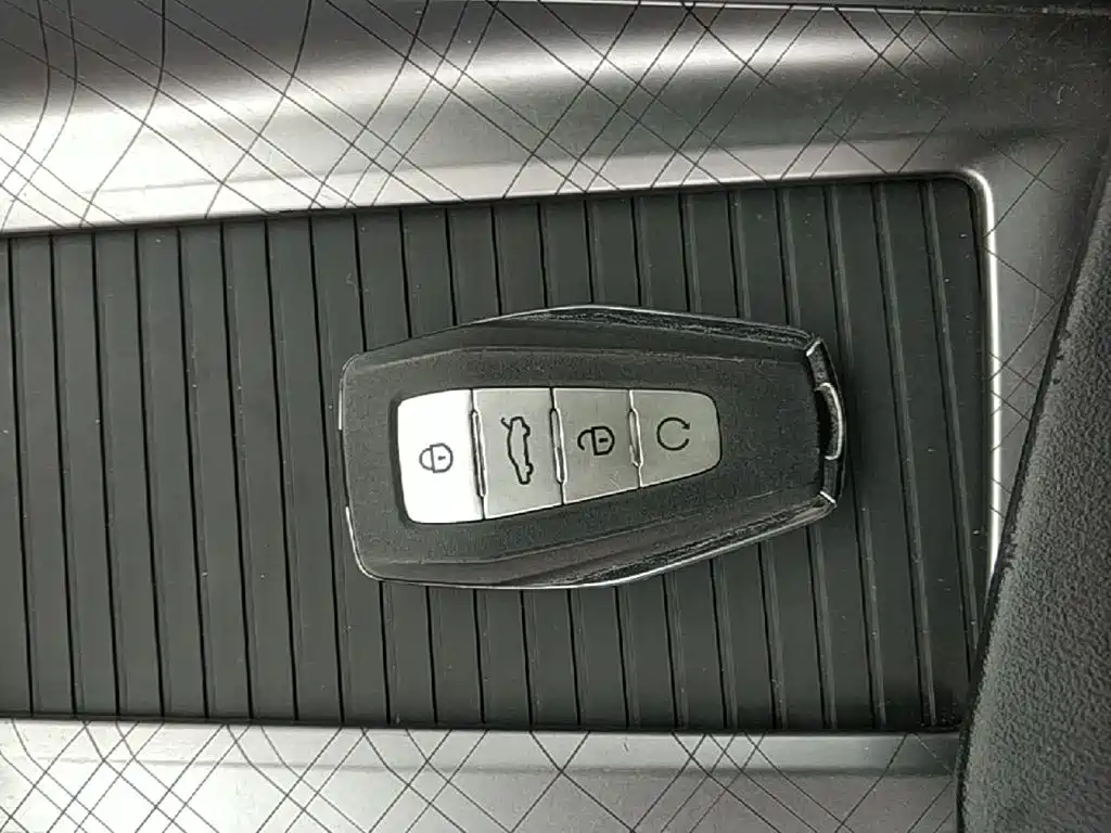Geely Xingrui — миниатюра 9