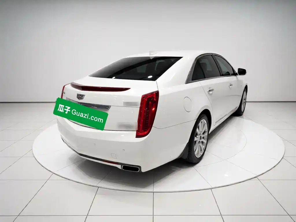Cadillac XTS — миниатюра 4