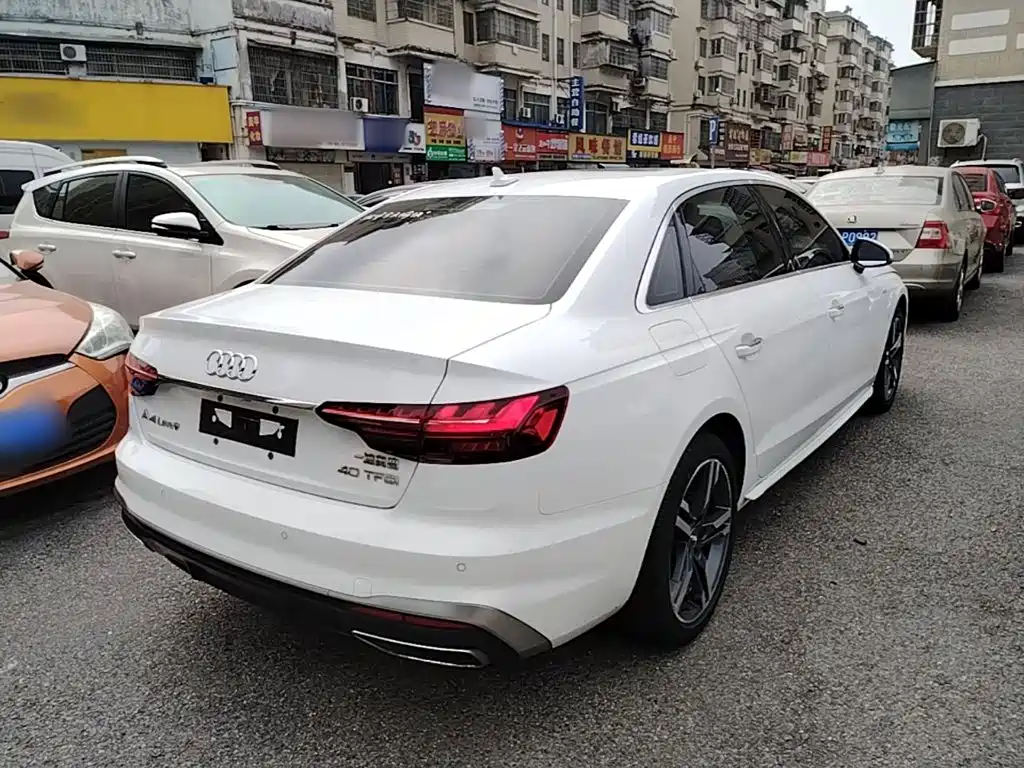 Audi A4L — миниатюра 7