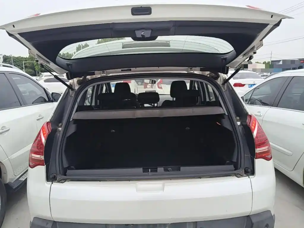 Peugeot 3008 — миниатюра 19