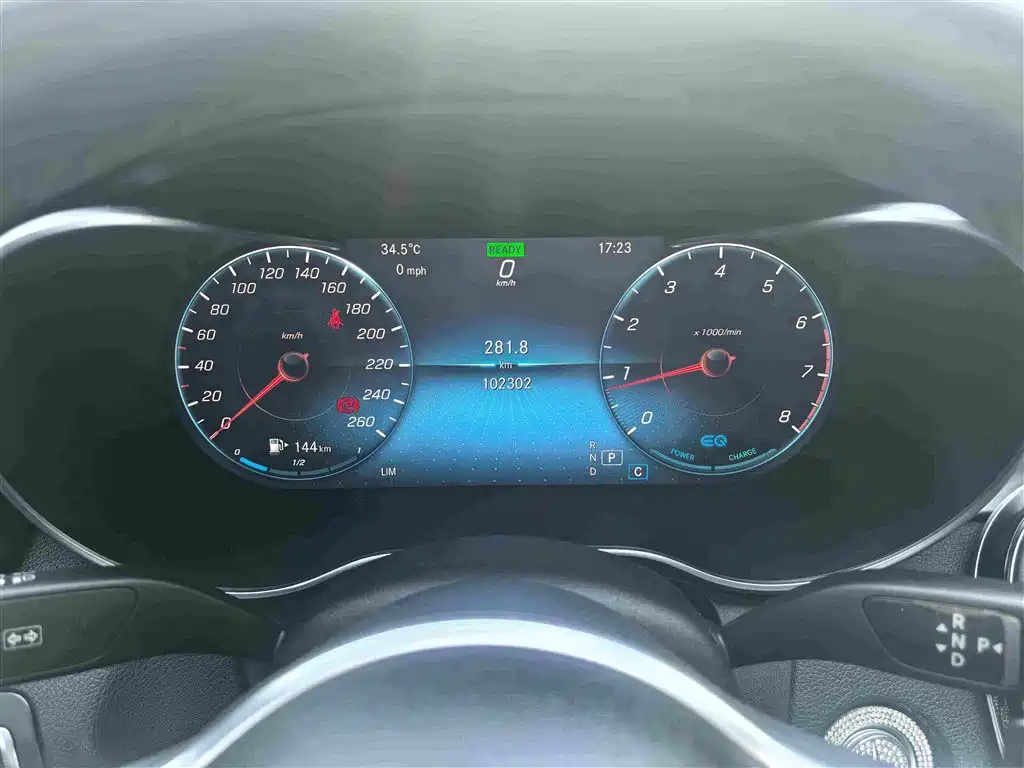 Mercedes-Benz C-Class — миниатюра 13