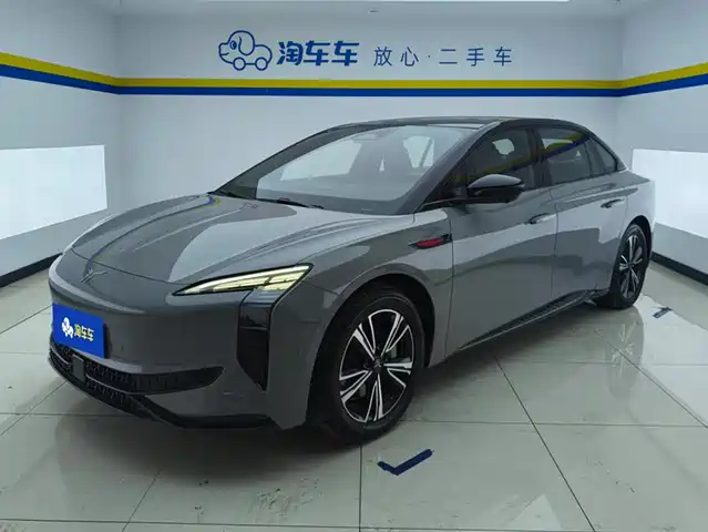 Hongqi HONGQI EH7 2024