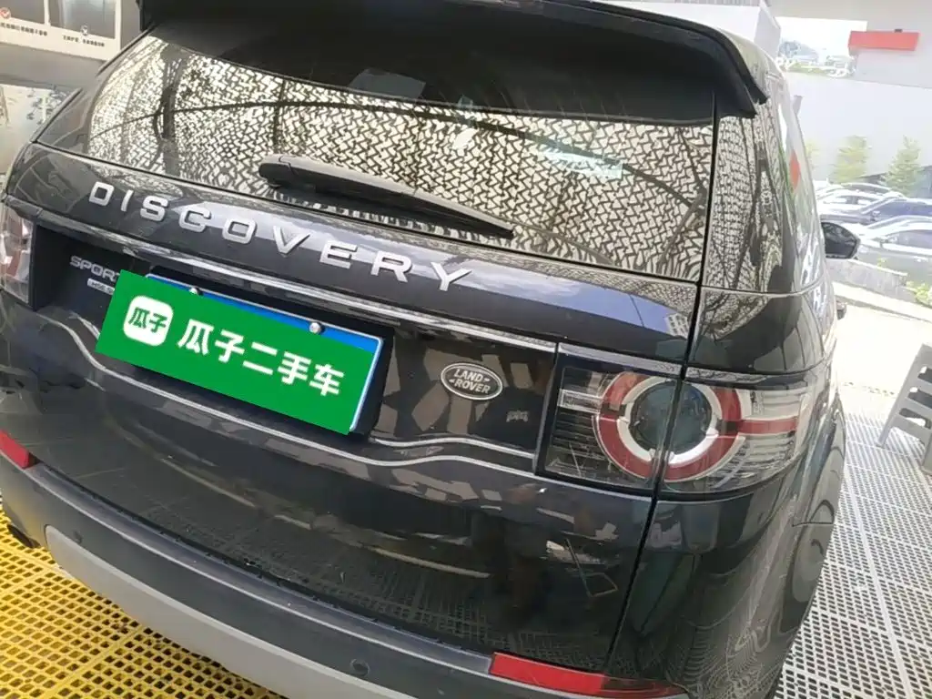 Land Rover Discovery Sport — миниатюра 7