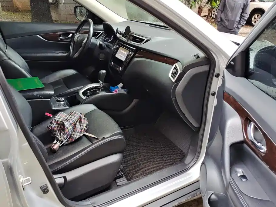 Nissan X-Trail — миниатюра 8