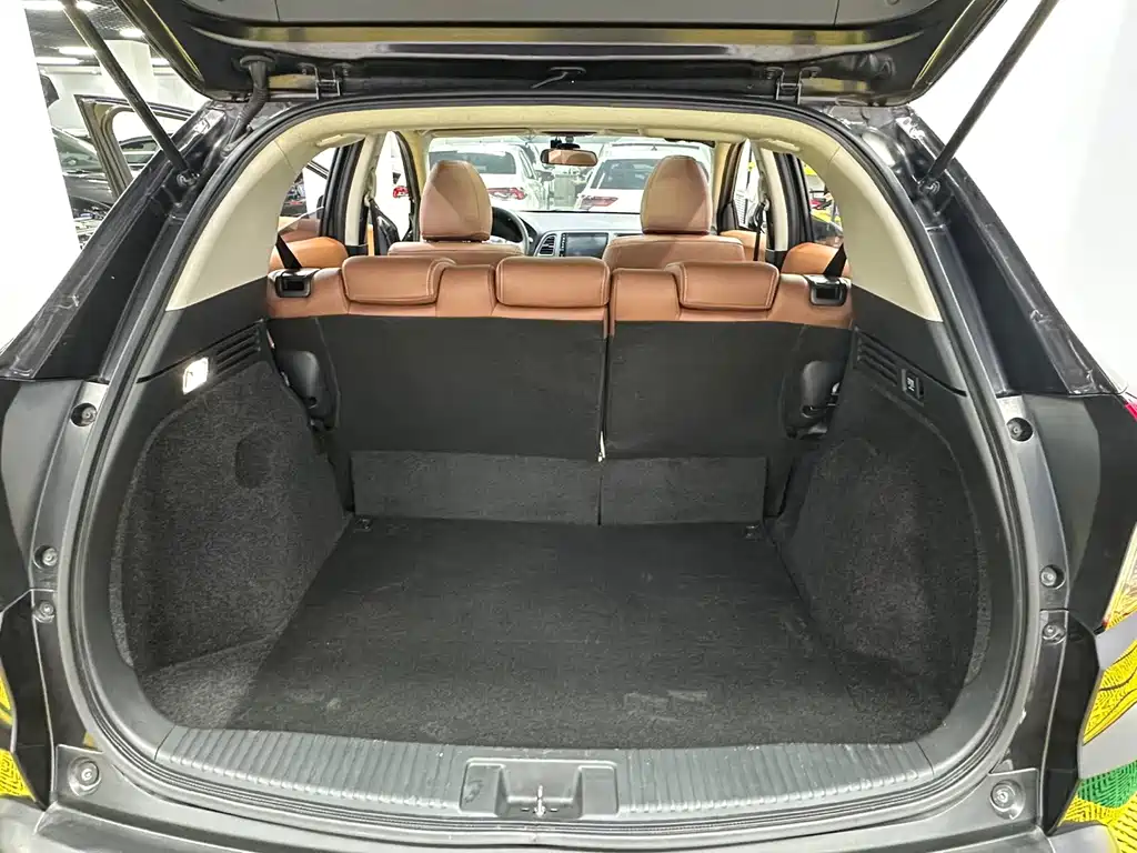 Honda Vezel — миниатюра 18