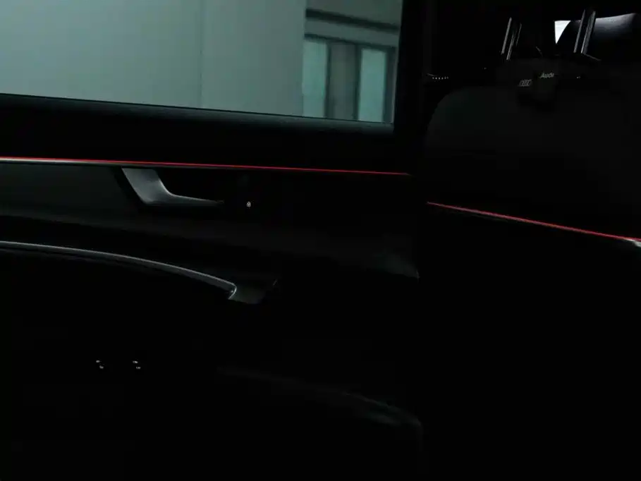 Audi A6L New Energy — миниатюра 12
