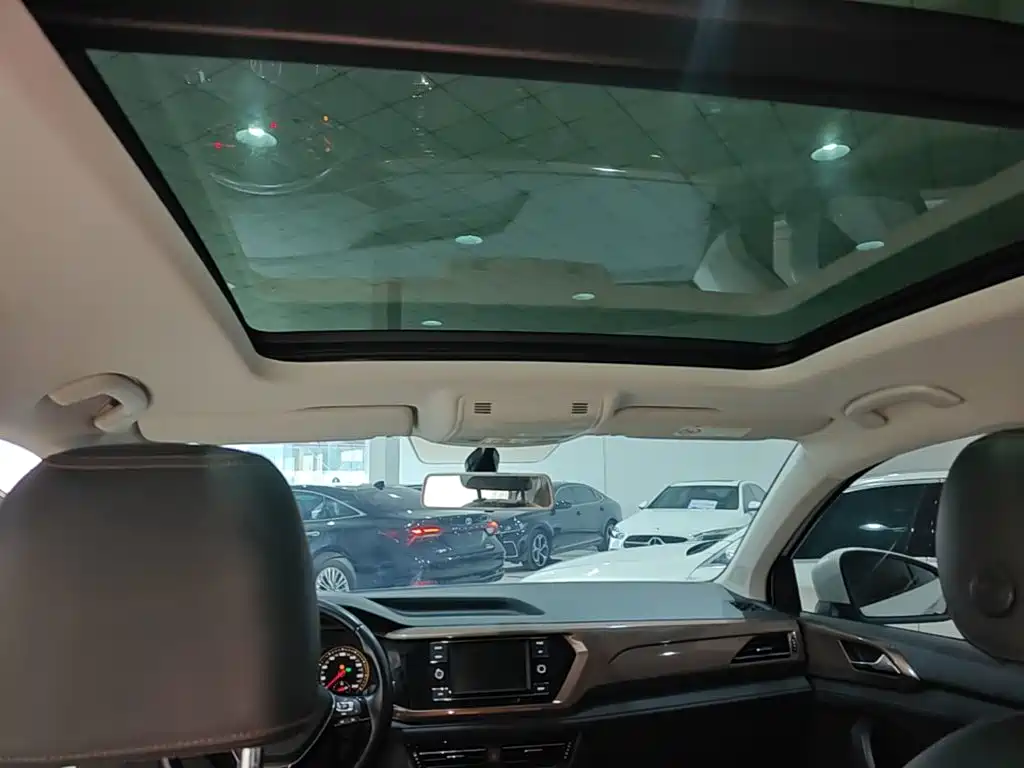 Volkswagen Tharu — миниатюра 18
