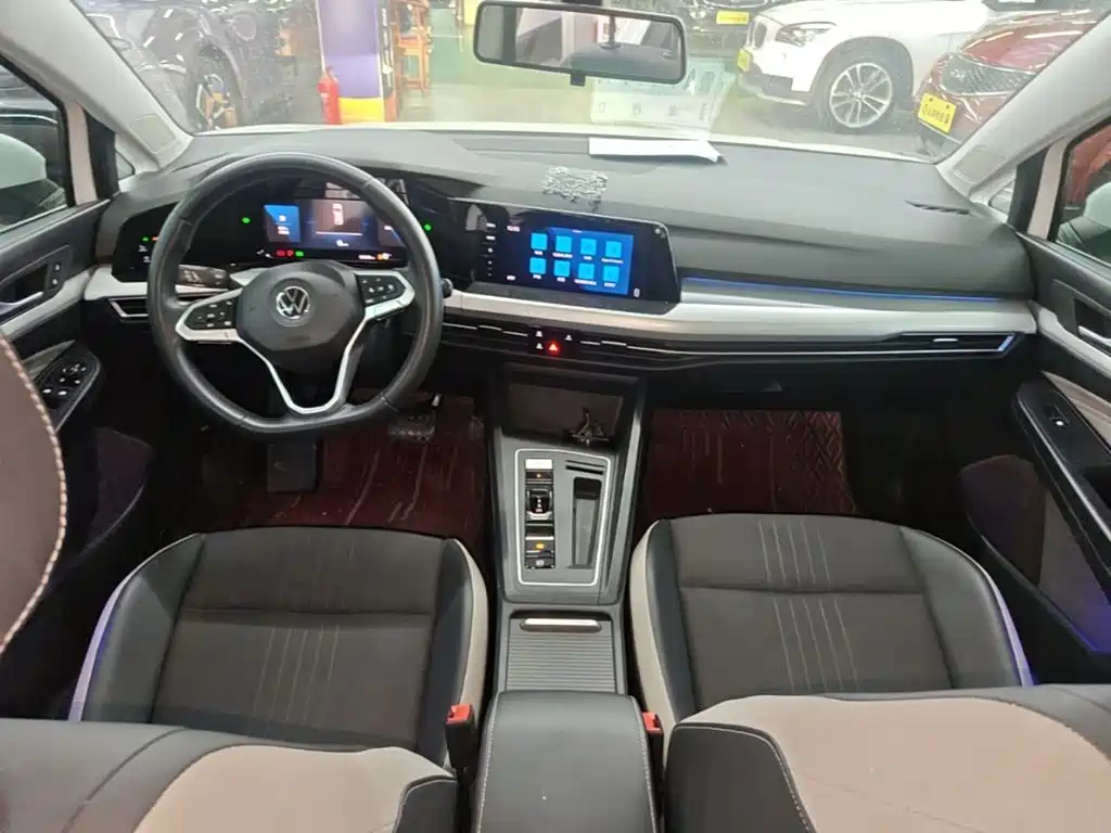 Volkswagen Golf — миниатюра 10