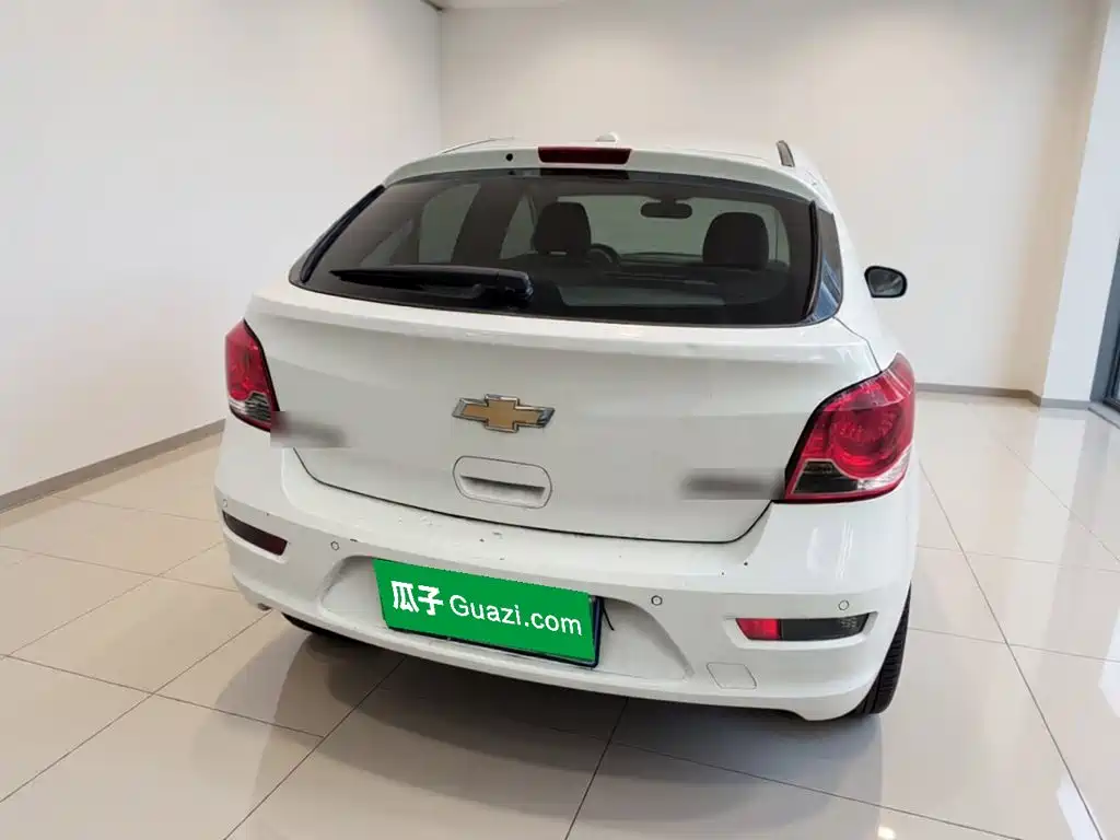 Chevrolet Cruze — миниатюра 3