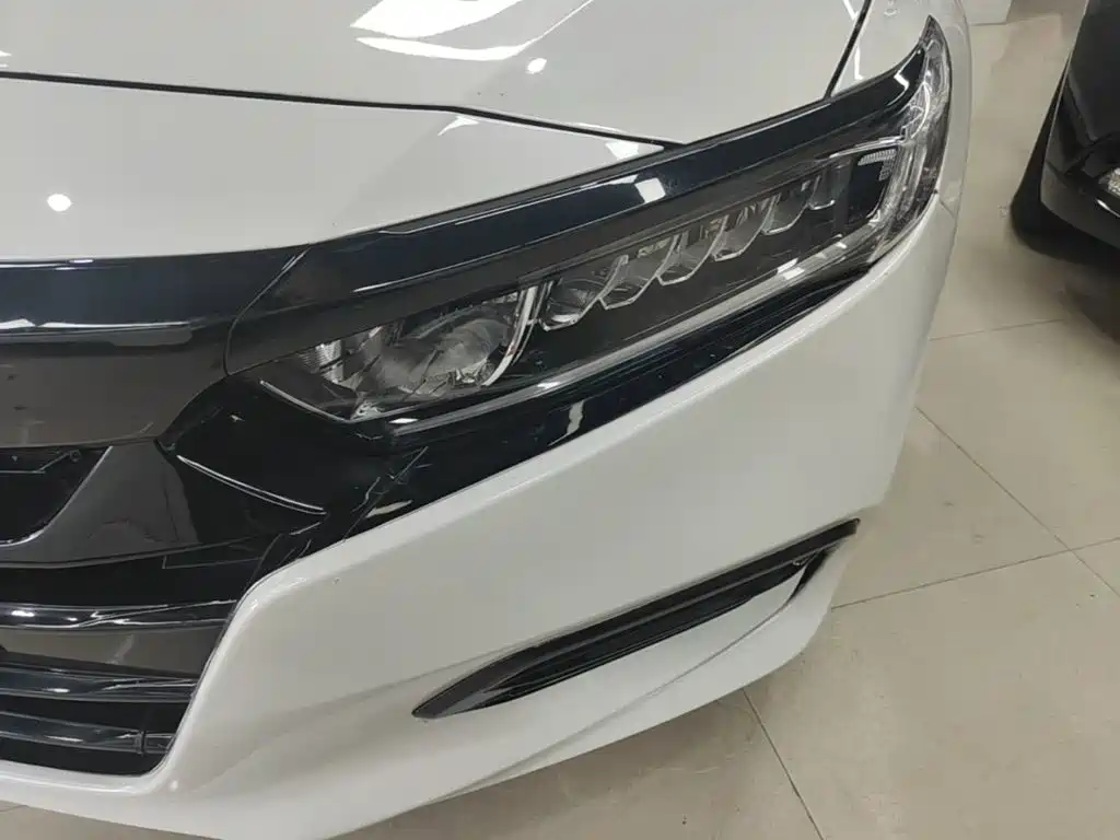 Honda Accord — миниатюра 24