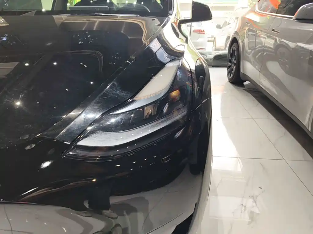 Tesla Model Y — фотографии объявления, Фото 25