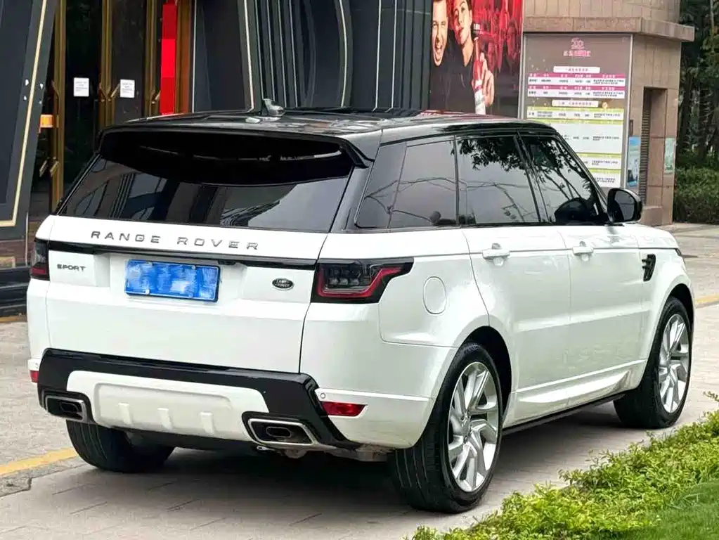 Land Rover Range Rover Sport 2020 3.0 L6 HSE DYNAMIC