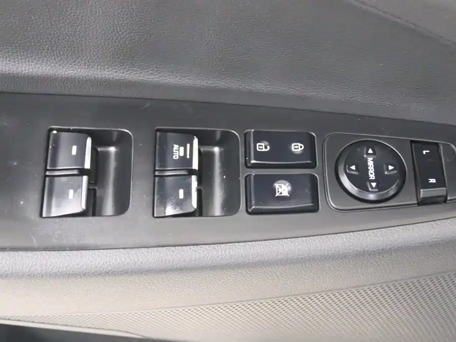 Hyundai Tucson — миниатюра 12