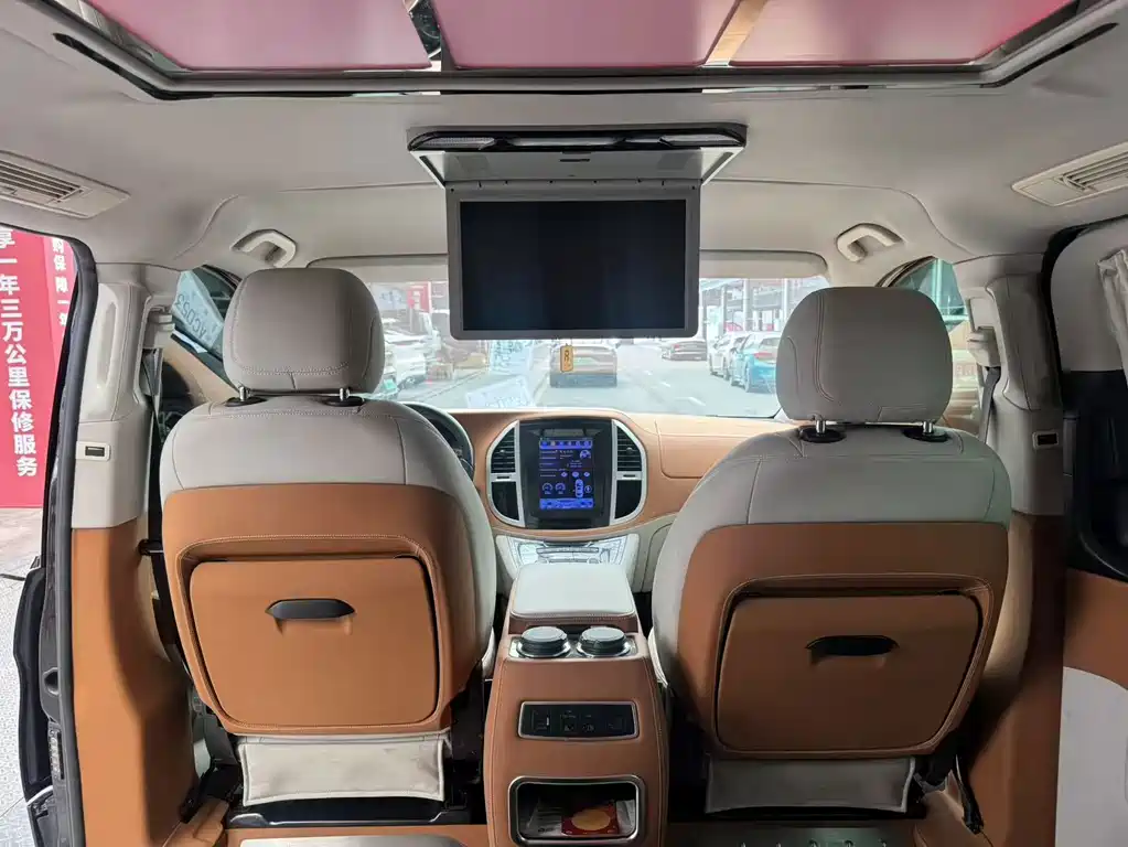 Mercedes-Benz Vito — миниатюра 6
