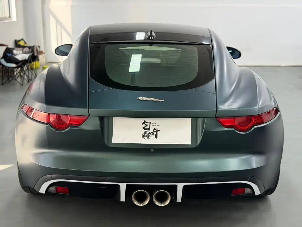 Jaguar F-TYPE — миниатюра 10