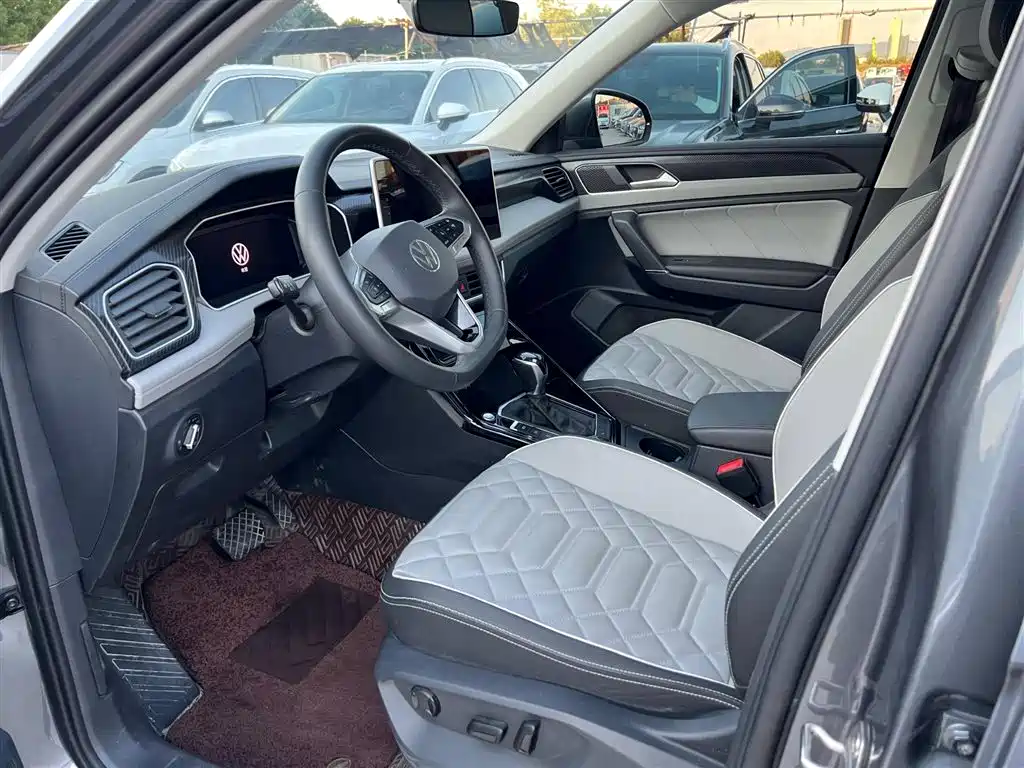 Volkswagen Tayron 2023 280TSI Luxury Plus