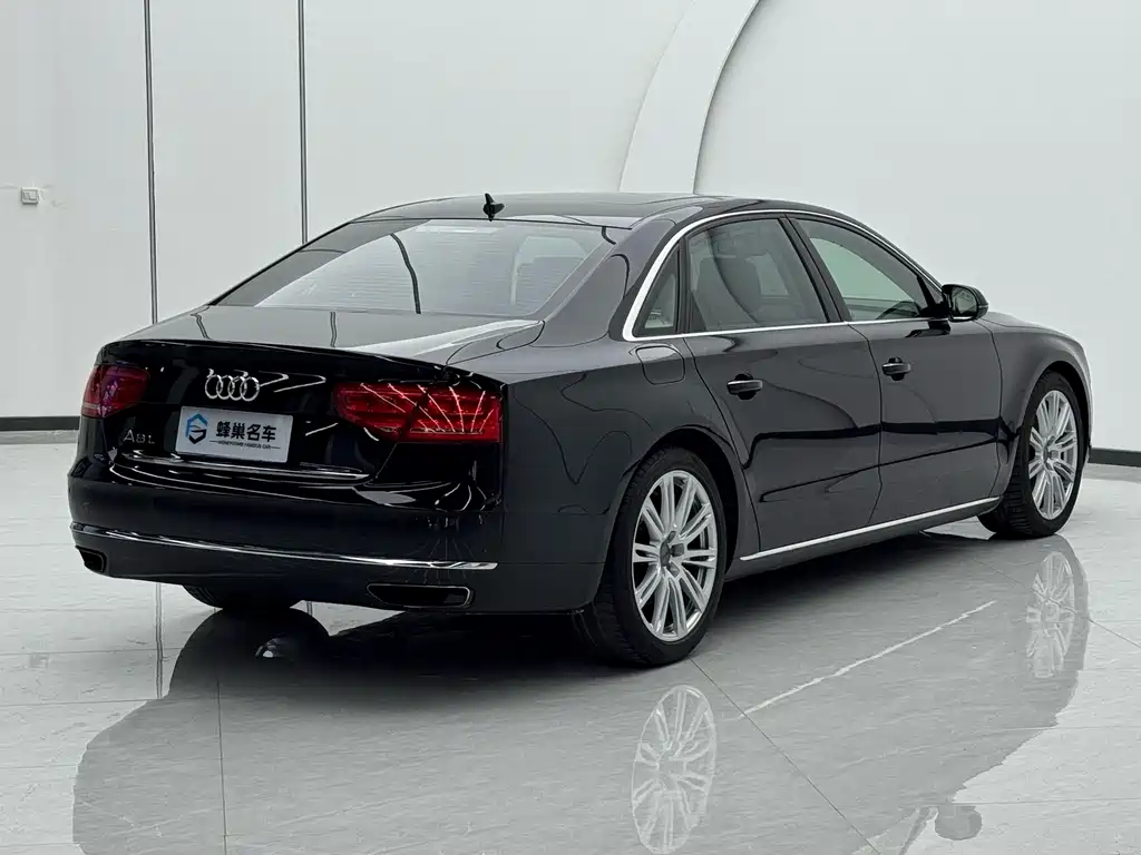 Audi A8 — миниатюра 24