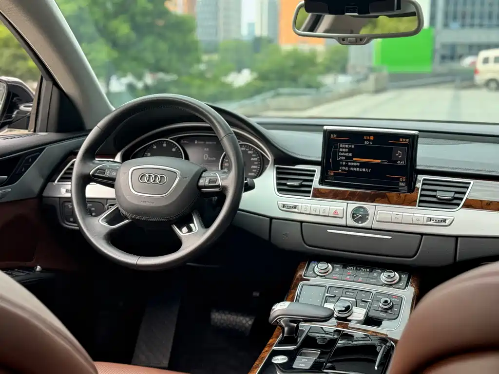 Audi A8 — фотографии объявления, Фото 13